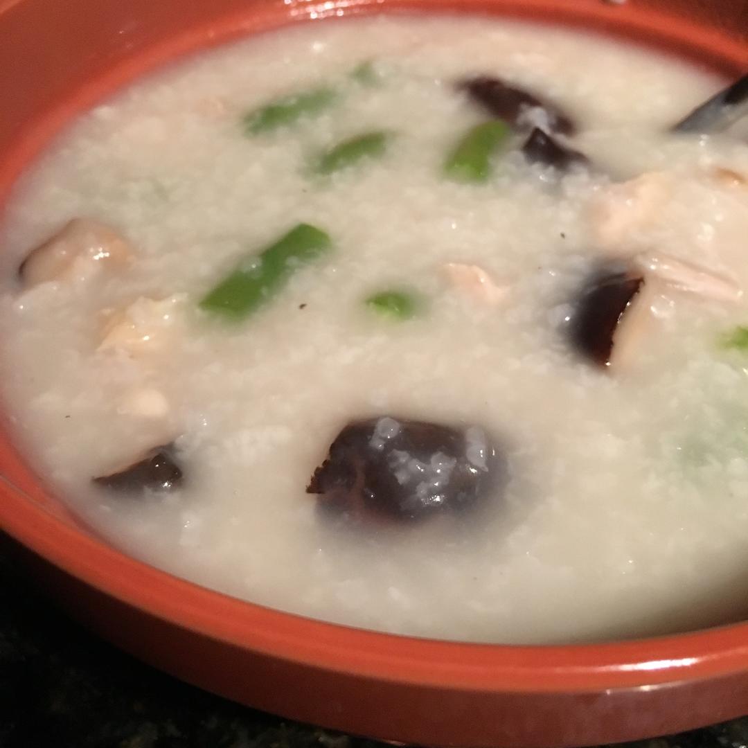 香菇鸡肉粥
