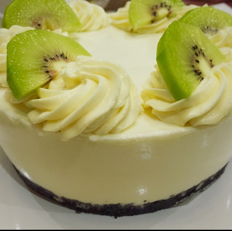 好吃到流泪的“酸奶冻芝士蛋糕”！！！