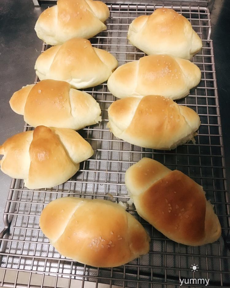日式海盐牛角面包