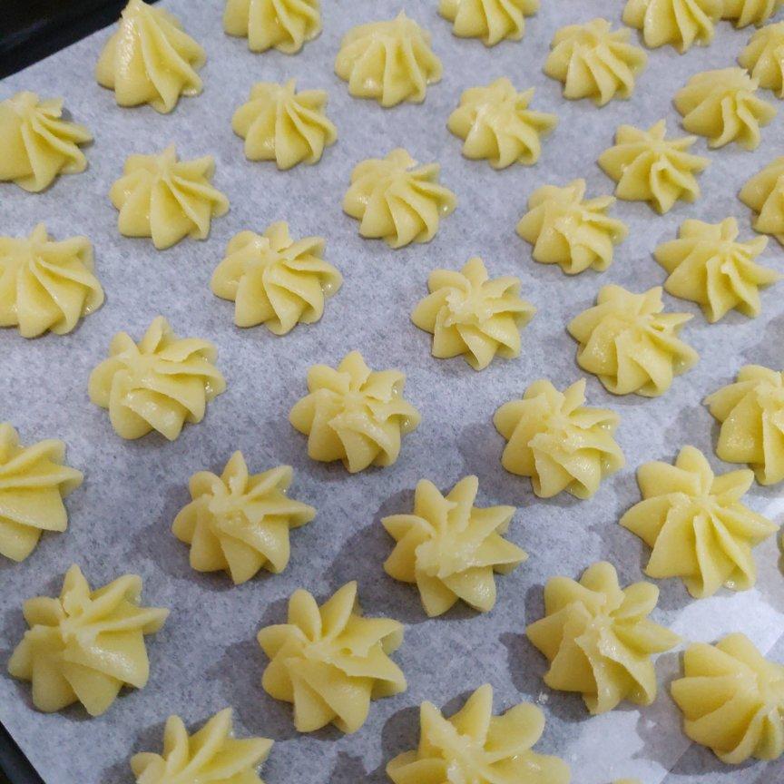 没有黄油也同样做出香酥不腻，花纹立体清晰的曲奇