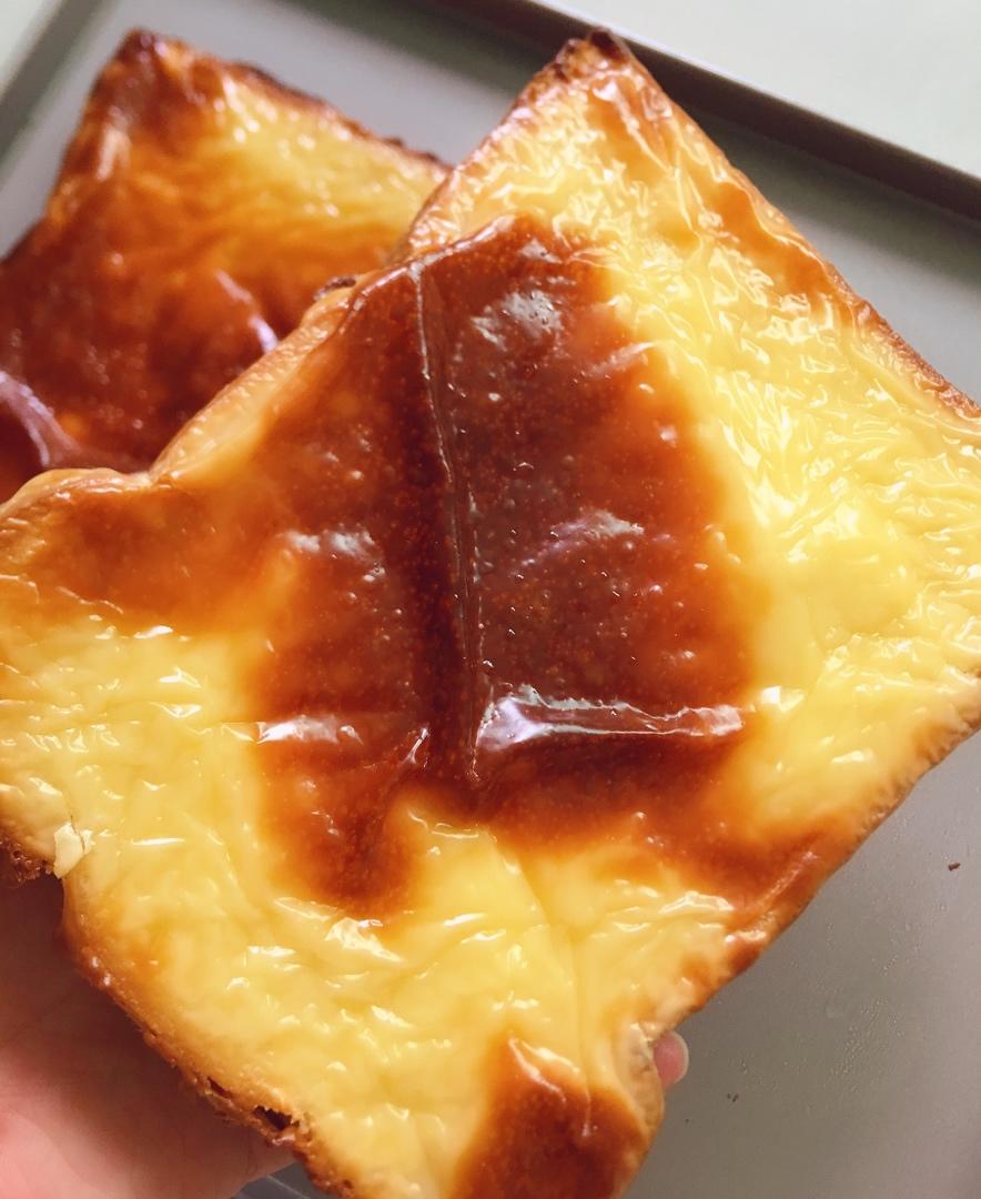 零失败快手岩烧乳酪(熔岩吐司)十分钟网红早餐，好吃哭