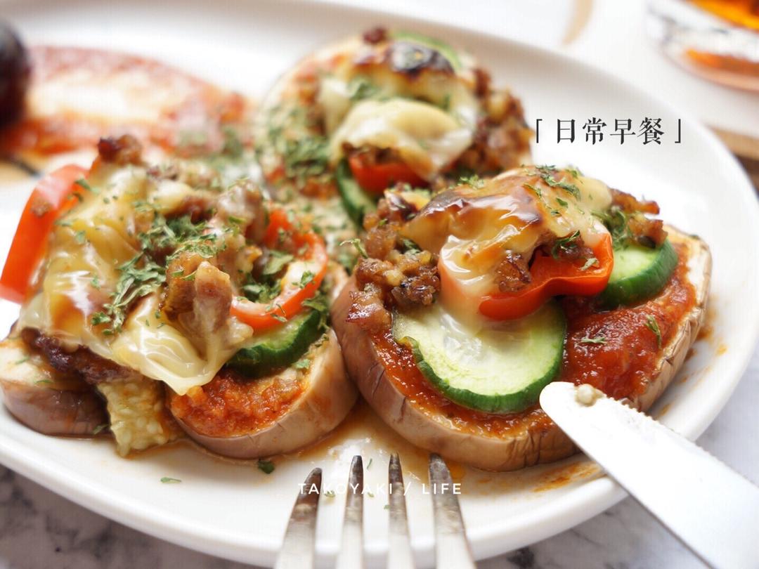 香肠茄子披萨