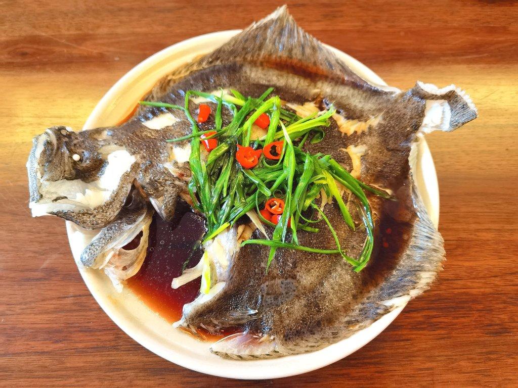 清蒸多宝鱼（黄鱼、鲈鱼、桂鱼……）