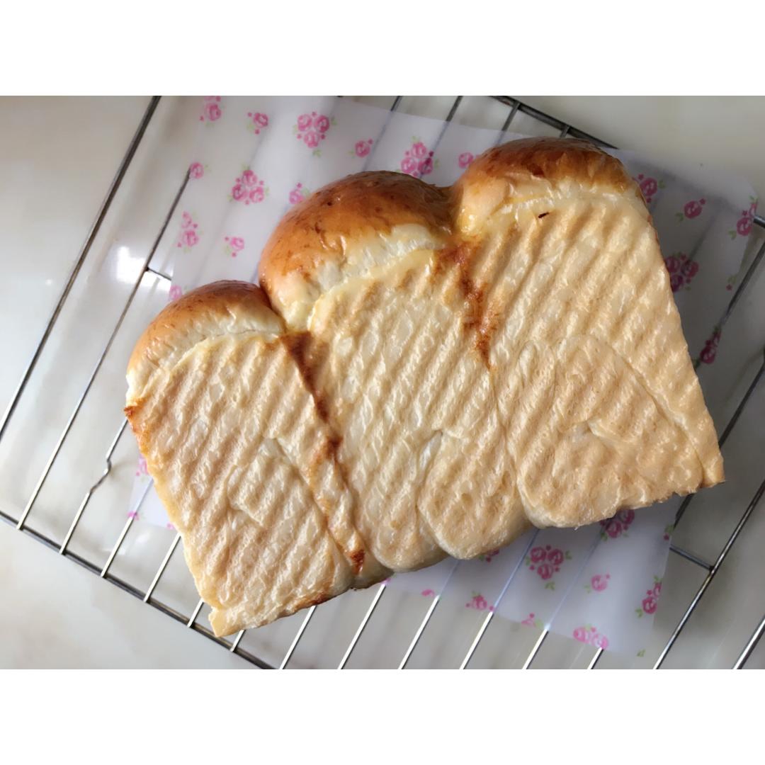 鲜奶吐司