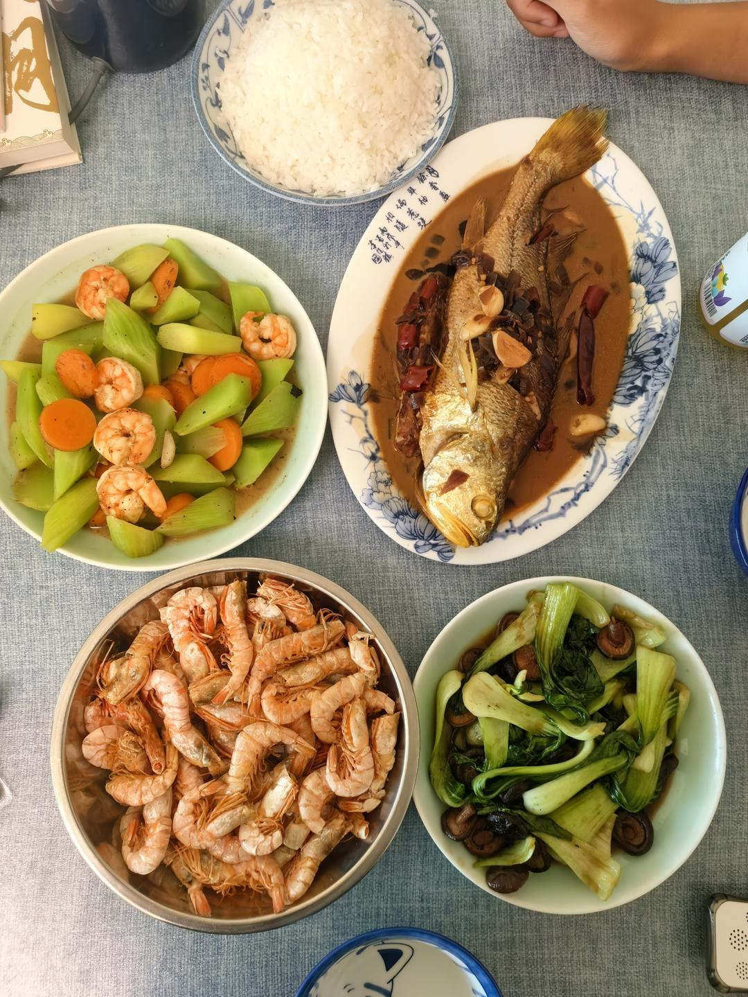 家常红烧鱼