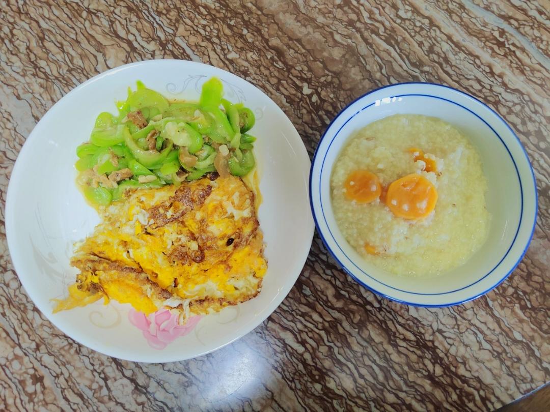 一个人的午餐