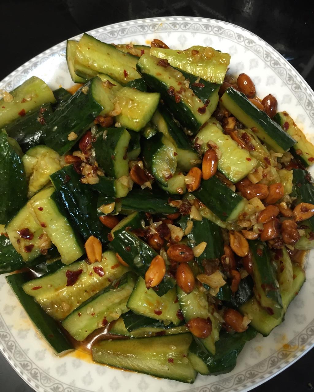 凉拌黄瓜