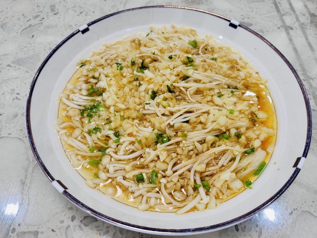 蒜蓉蒸金针菇
