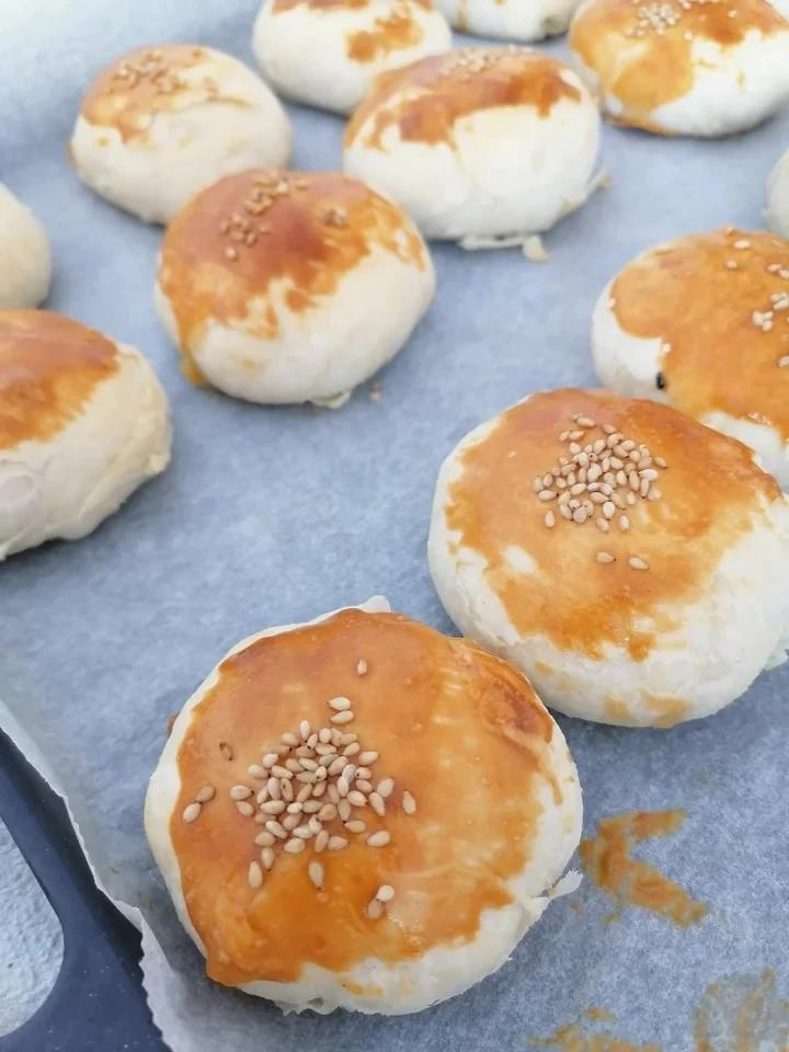 芝麻椒盐牛舌饼（北京小吃）