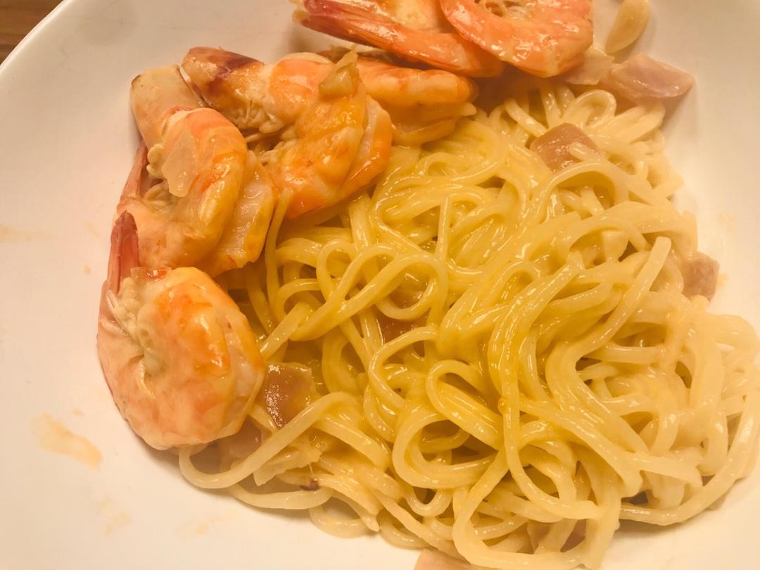 （芝士）奶油蘑菇意大利面
