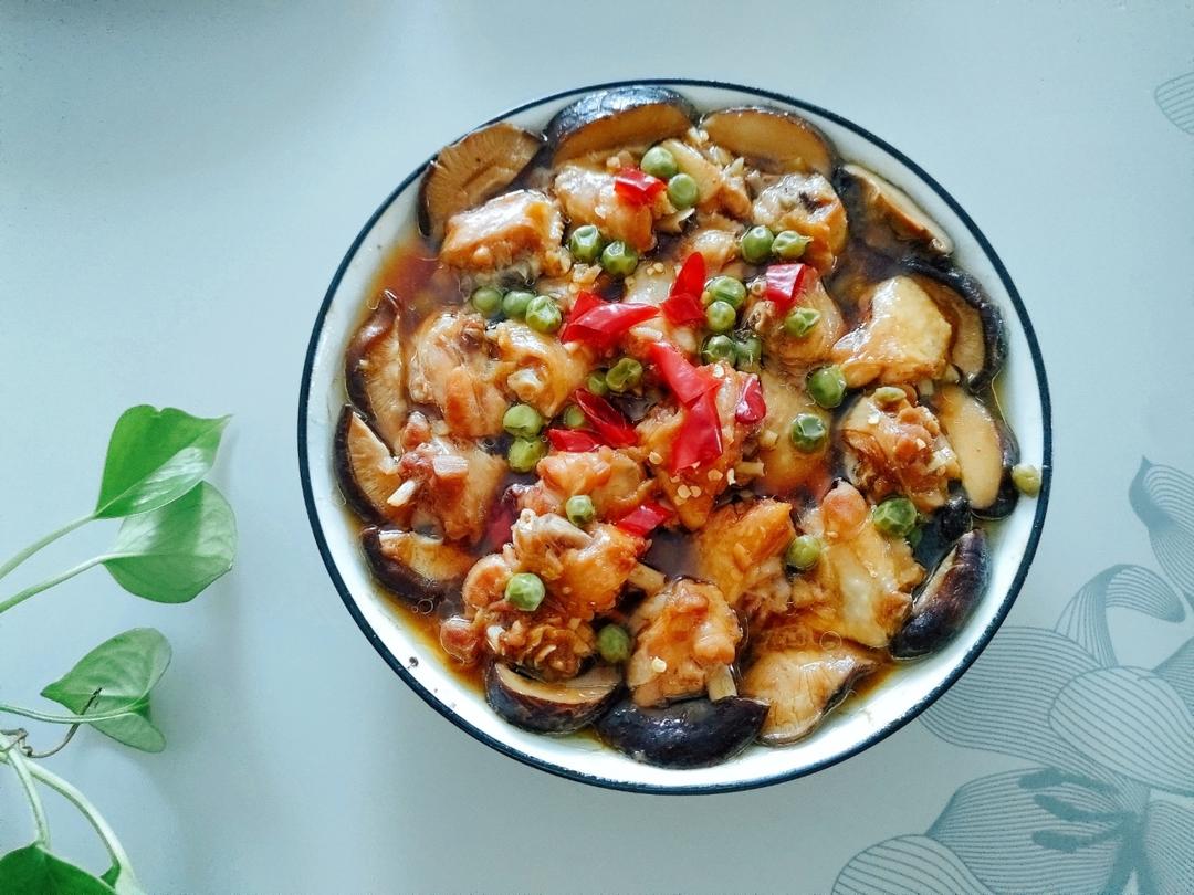 健康蒸菜！香菇毛豆蒸鸡翅｜嫩滑鲜香，好吃不腻