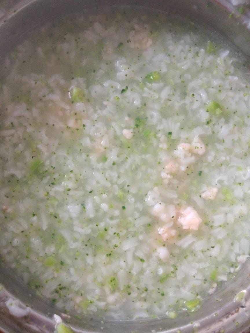 三文鱼西兰花粥 宝宝辅食