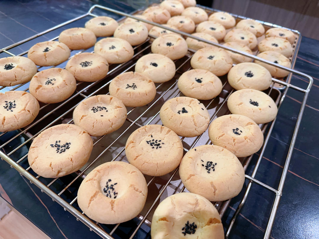 酥中有脆的老式桃酥