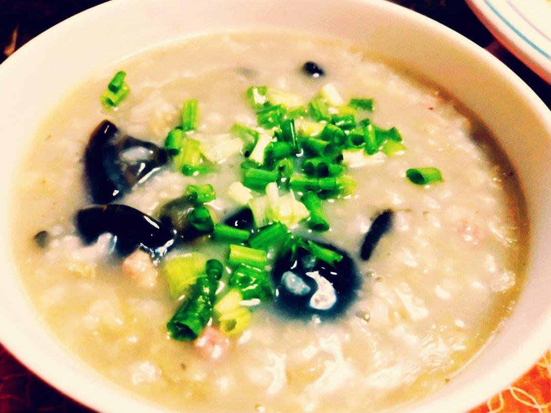 皮蛋瘦肉粥