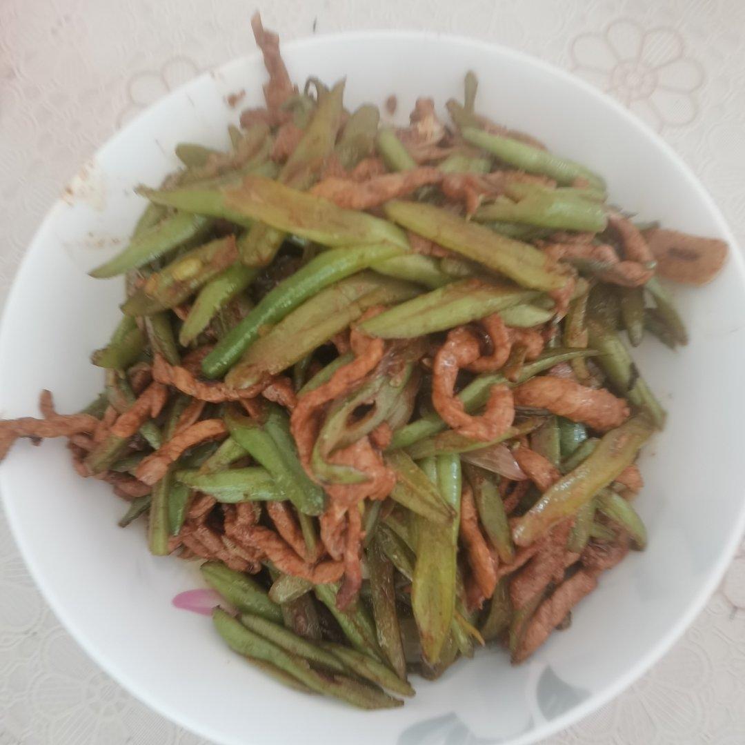 豆角炒肉