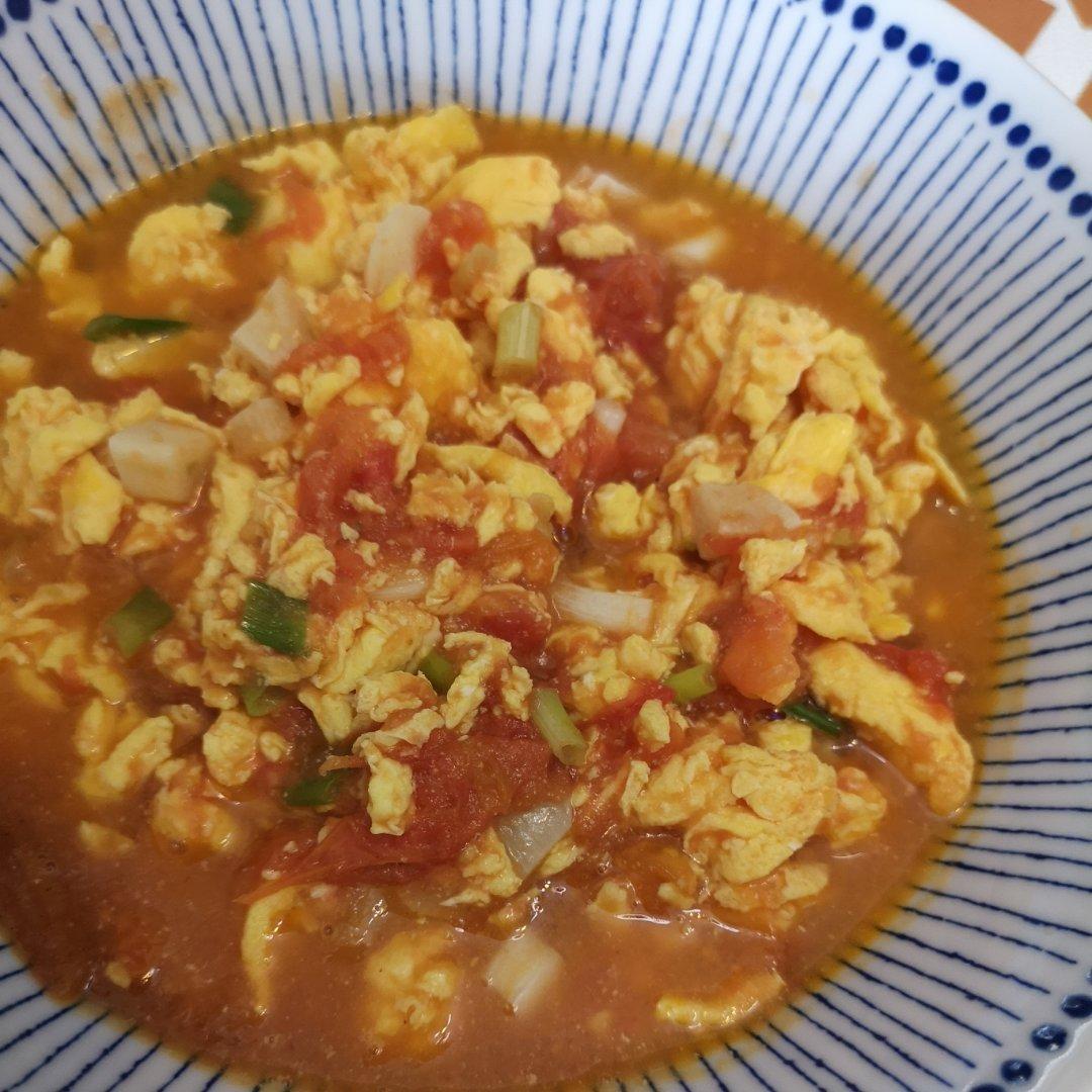番茄炒鸡蛋（超浓的番茄味）