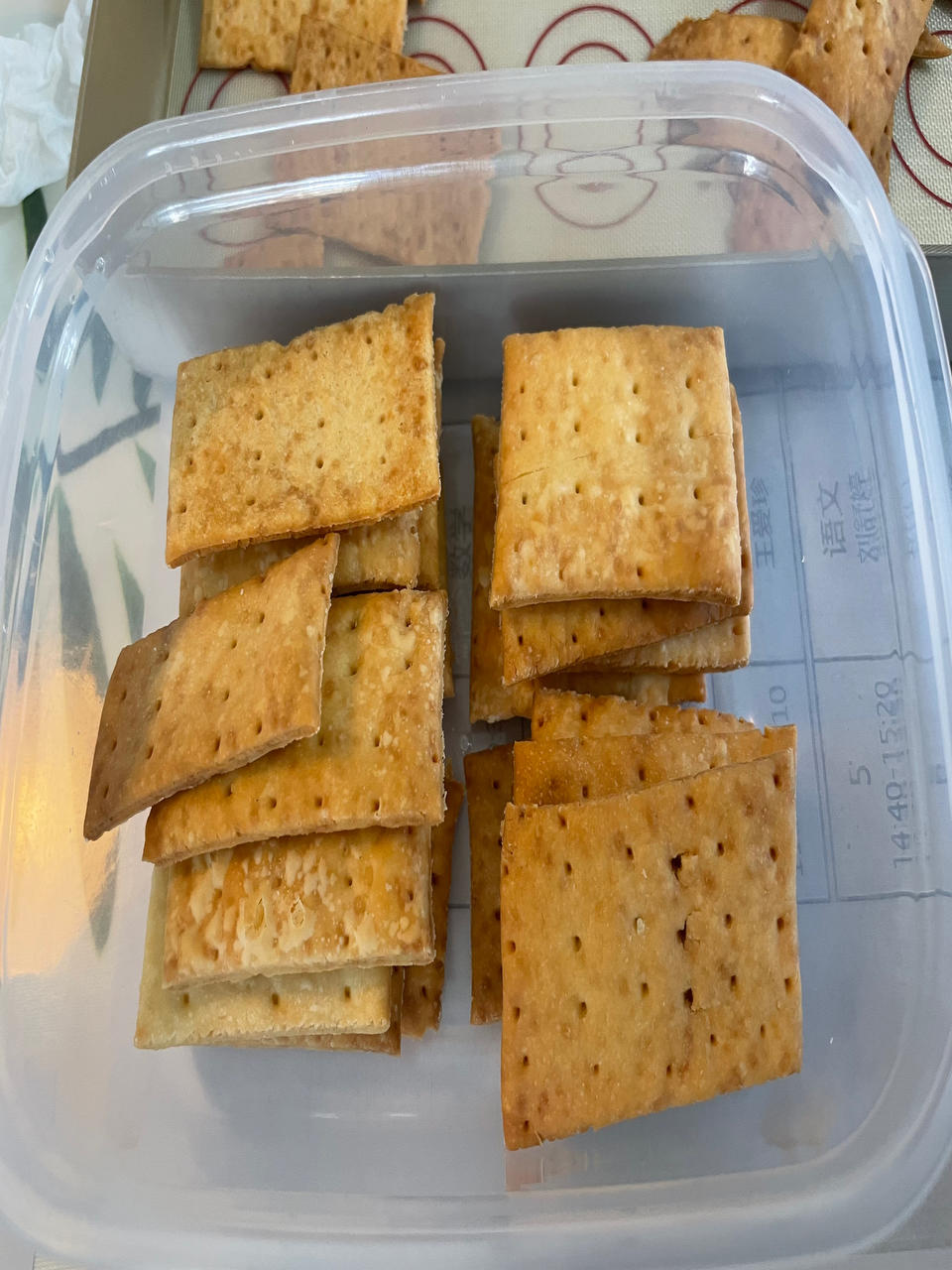 一款完全不加糖的饼干？松脆美味的苏打饼干来了！