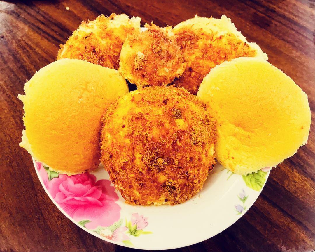 爆浆肉松小贝