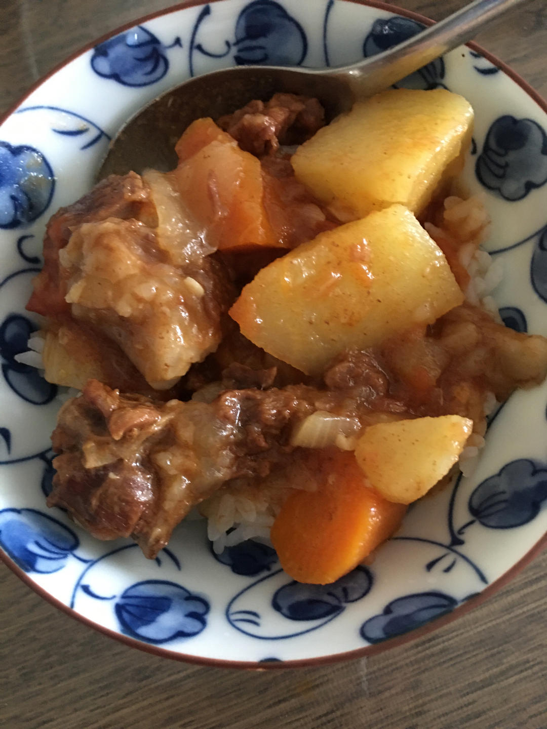 番茄土豆炖牛腩