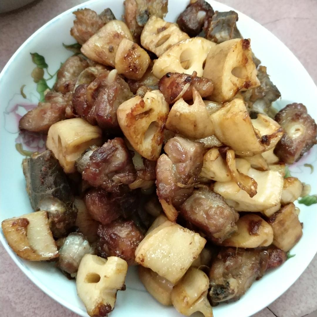 cookfoods做的排骨烧莲藕