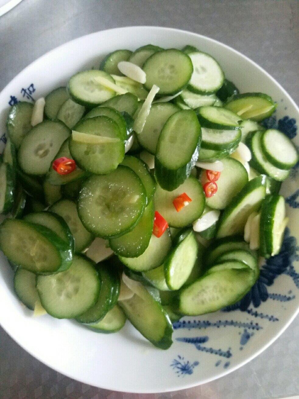 蒜片乳瓜