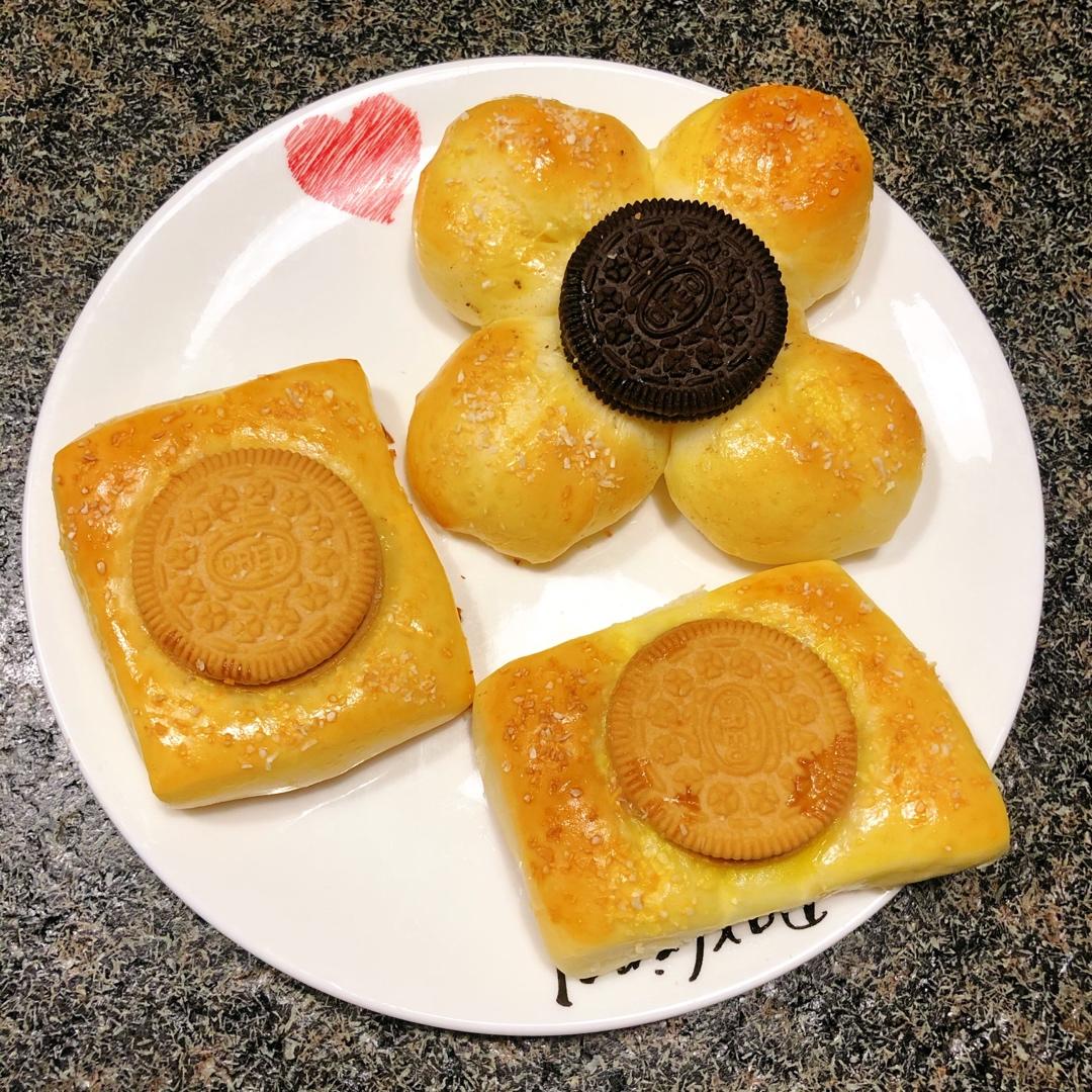 椰蓉奥利奥面包