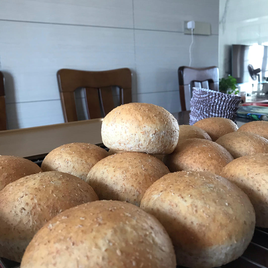 🍔低卡全麦汉堡胚｜低糖低油｜超柔软｜一次发酵｜省时省力