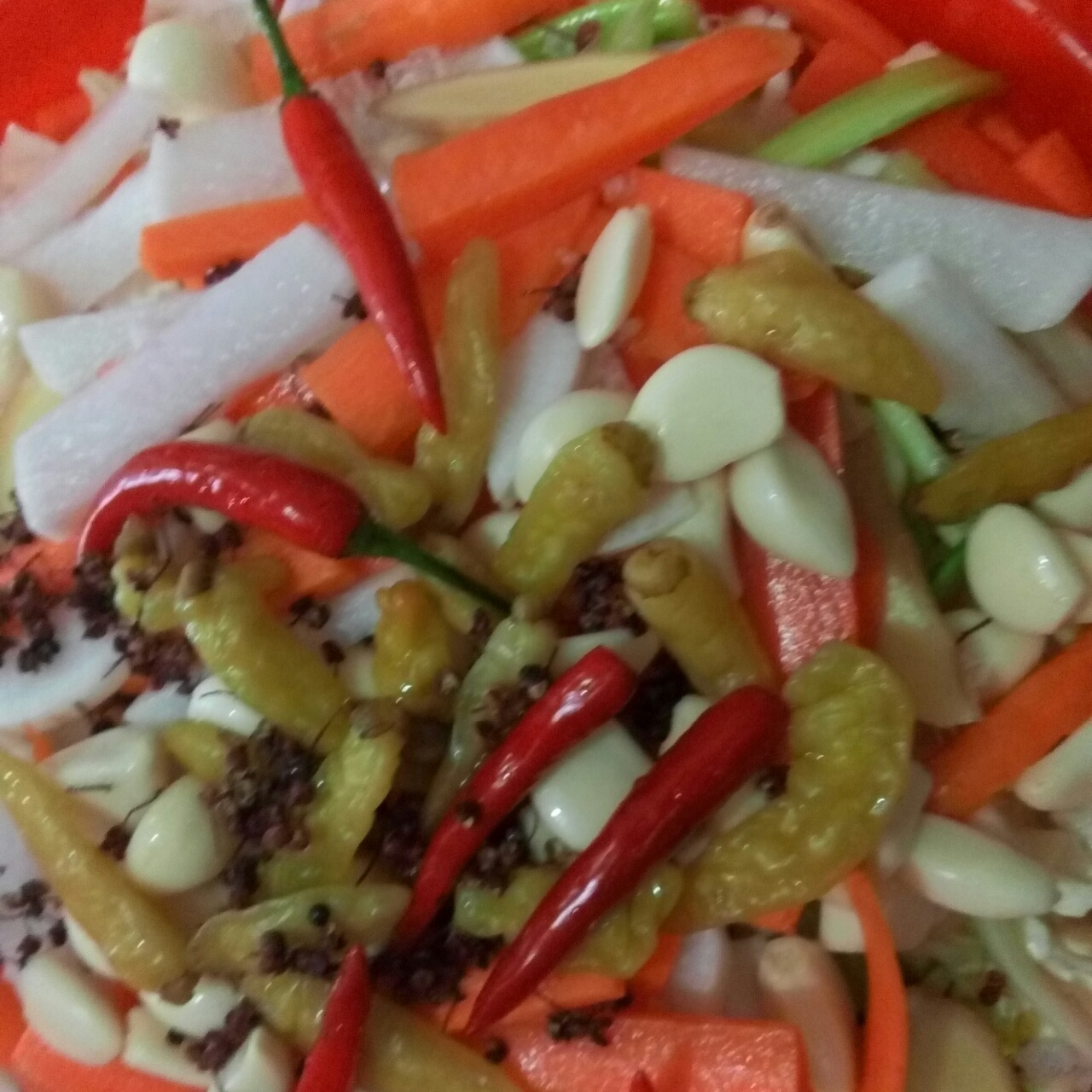 用玻璃瓶做四川泡菜