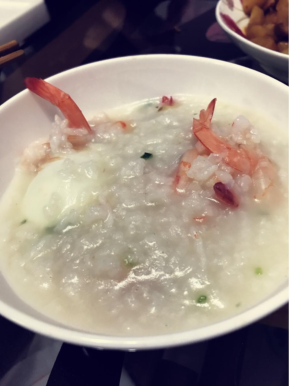 鲜虾砂锅粥