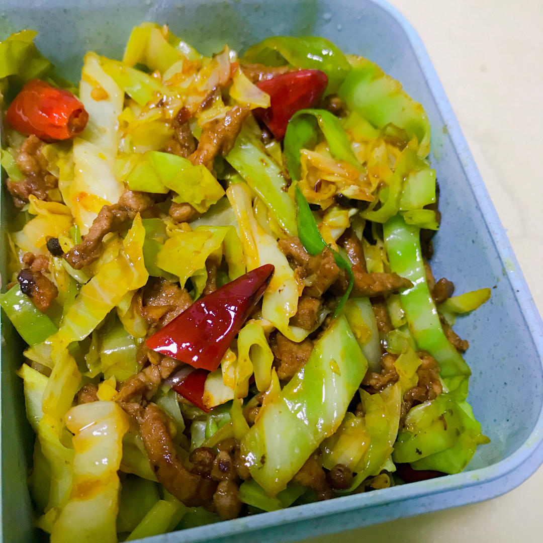 清新爽口的莲花白《莲白炒肉》！