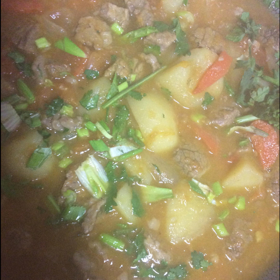 番茄土豆炖牛腩