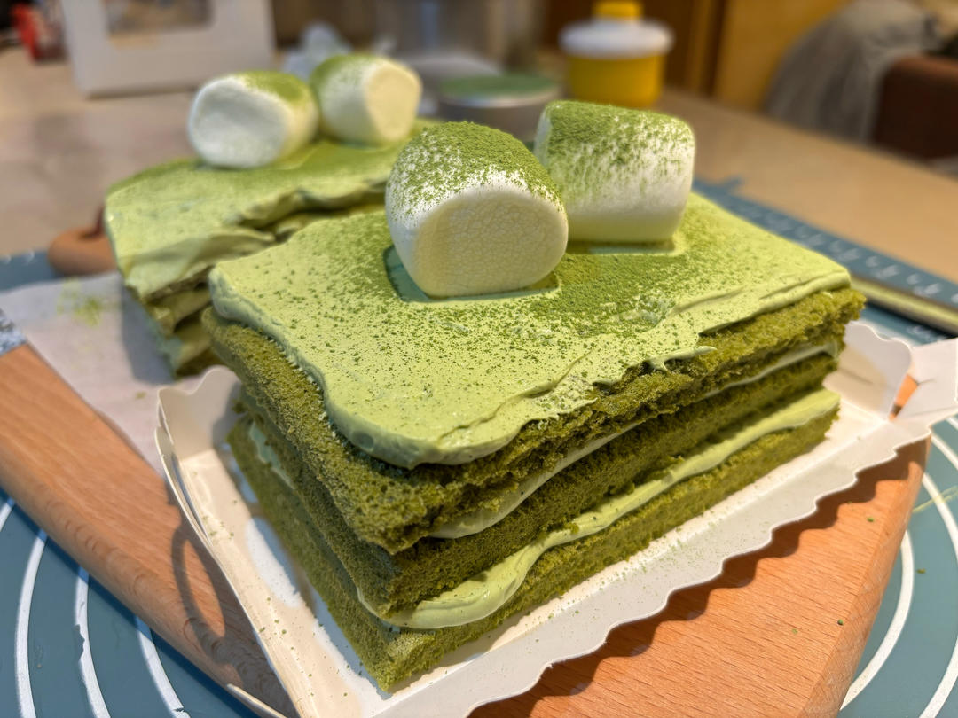 💚下午茶甜品｜抹茶香缇奶油蛋糕🍰