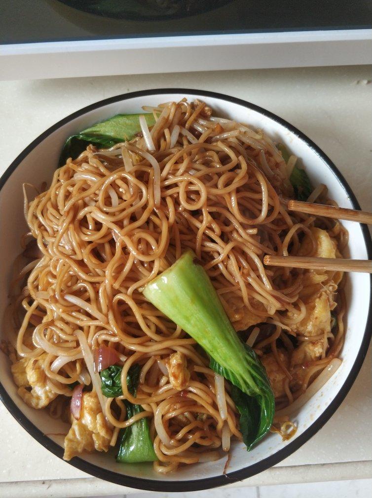 🍜最简单最好吃的家常炒面