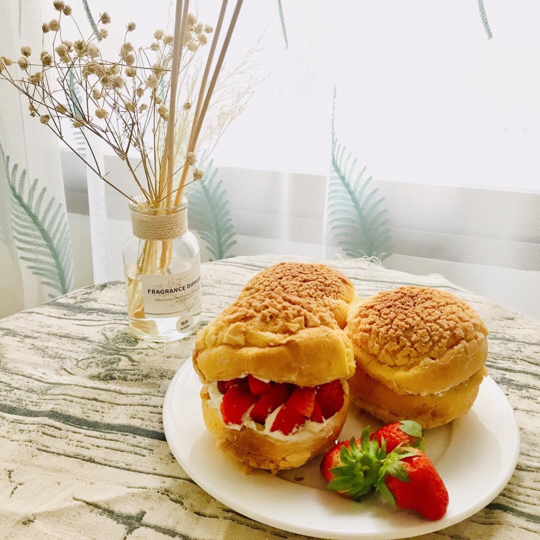 十分美味的酥皮泡芙