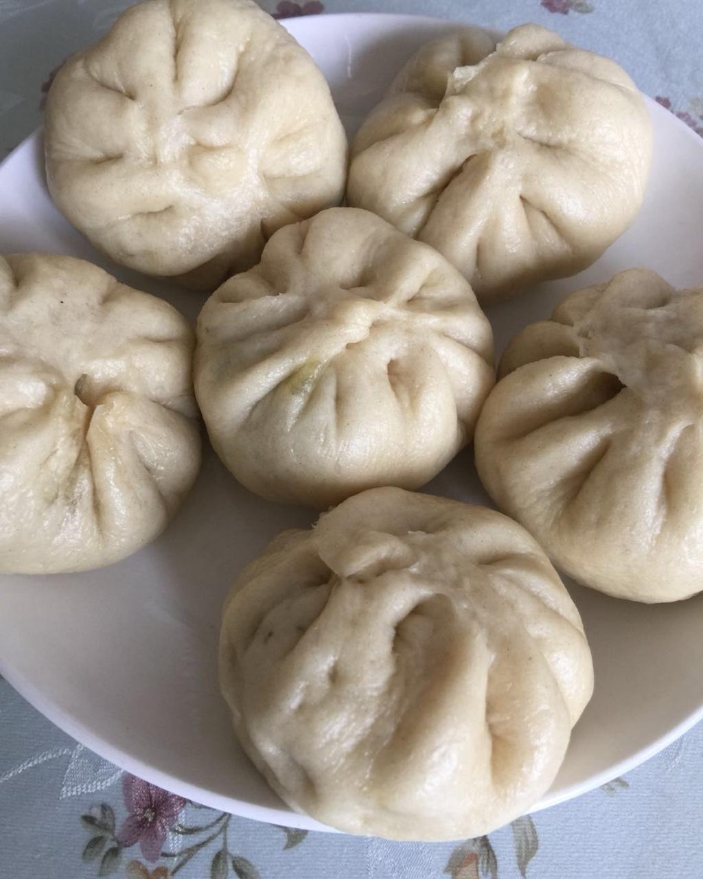 油菜香菇菜包