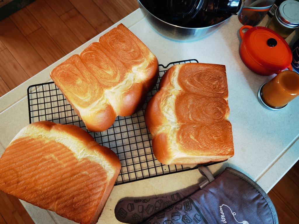 马斯卡彭奶酪蛋白吐司