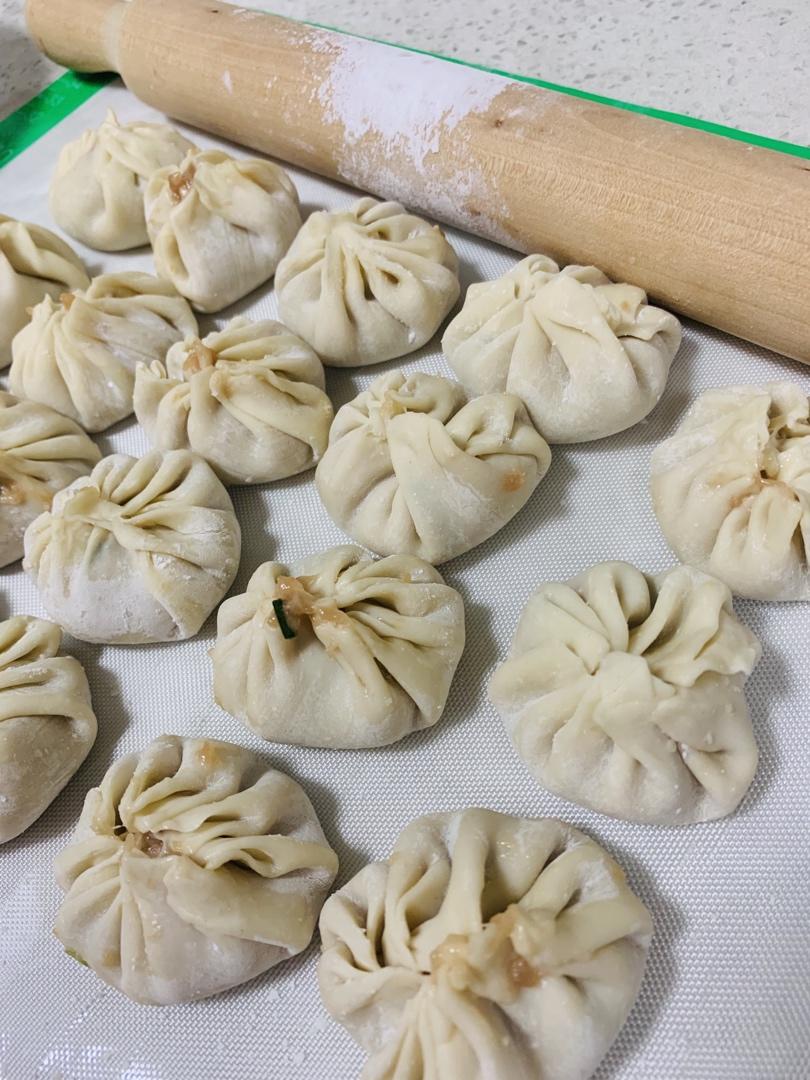 不用揉面不用发面，好吃到跳脚的(生煎包)