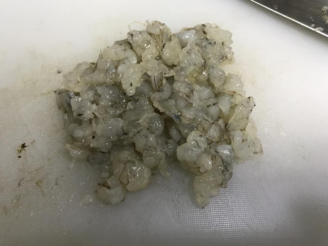 荠菜鲜虾肉馄炖的做法 步骤5