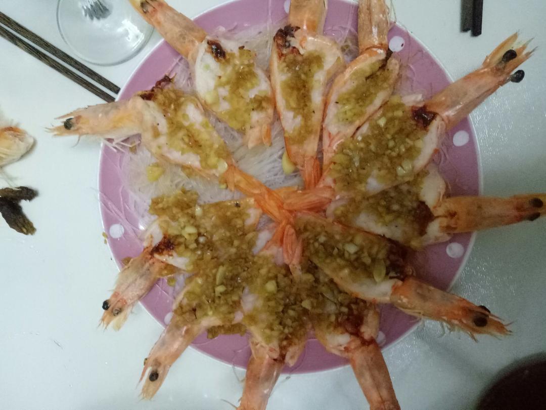 蒜蓉粉丝蒸虾