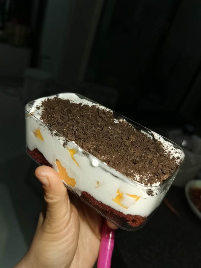 好吃的水果奶油奥利奥盒子蛋糕