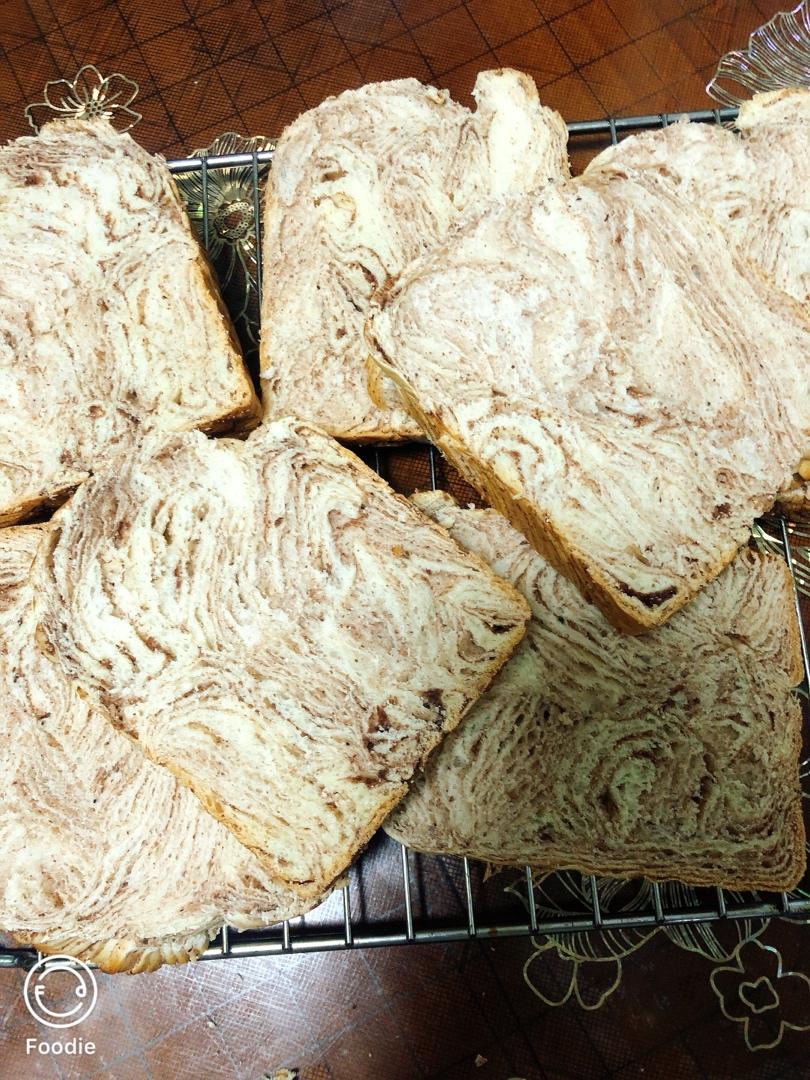 豆沙大理石吐司