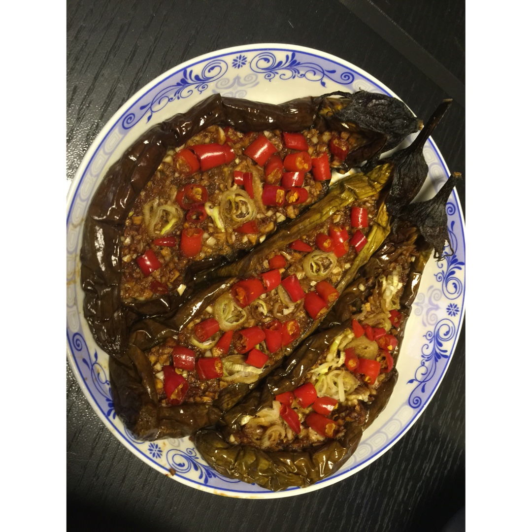 CC招牌菜销魂烤茄子，百吃不厌！