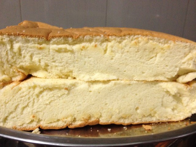 超简单完美戚风蛋糕（6寸2蛋）附打发、翻拌、脱模视频