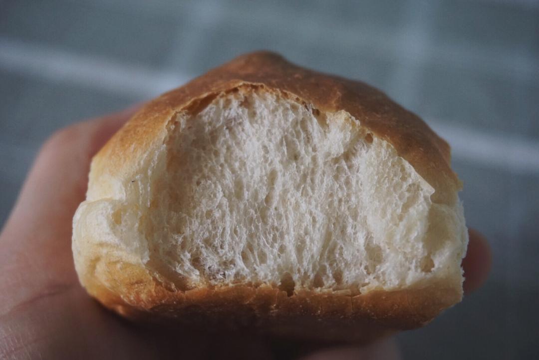 全麦法式小餐包（海绵酵种）