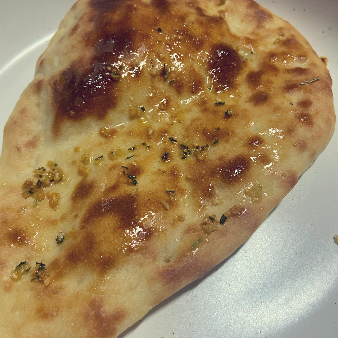 蒜蓉印度烤饼 Garlic Naan - 配方来自小高姐