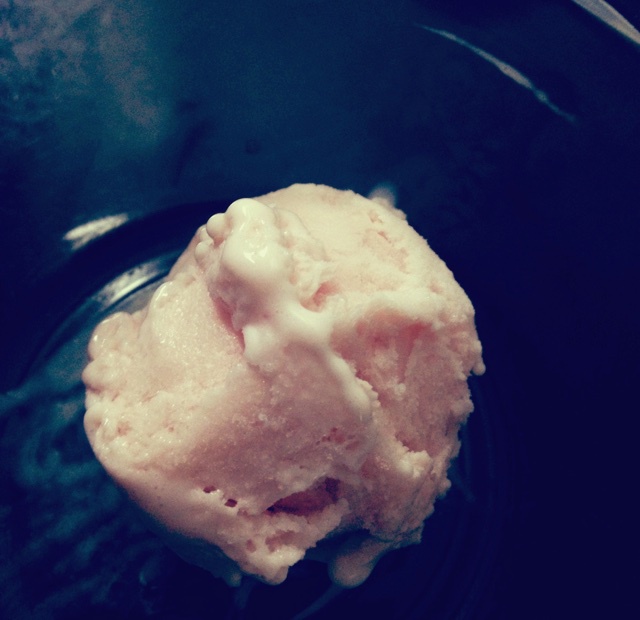冰淇淋粉冰激凌