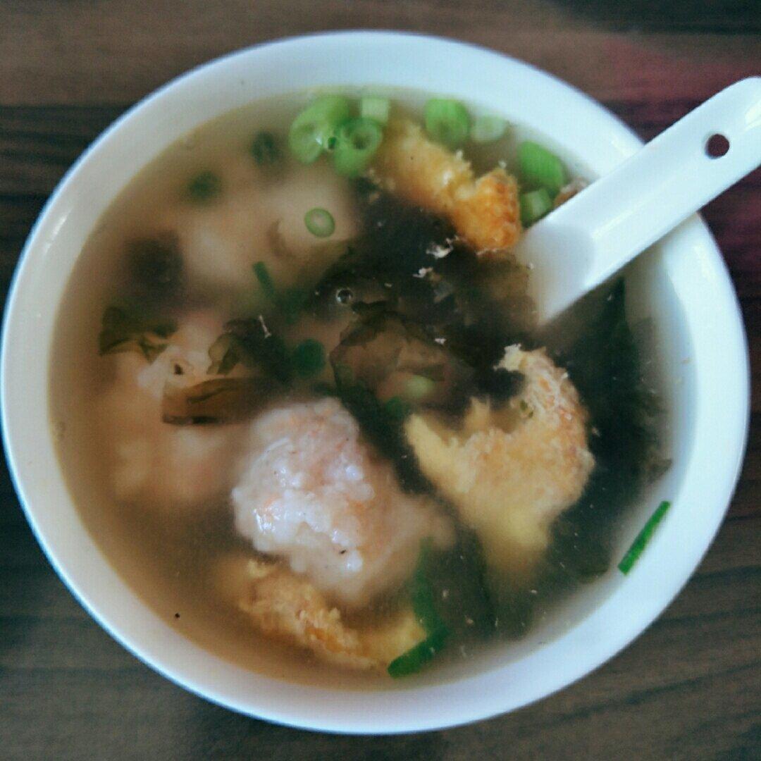 紫菜虾滑汤