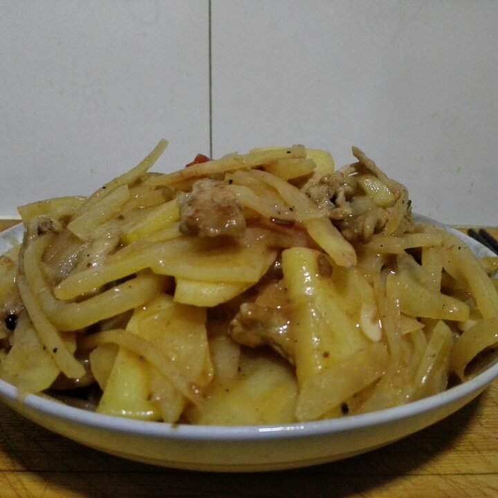 土豆丝炒肉