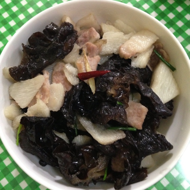 肉片山药炒木耳