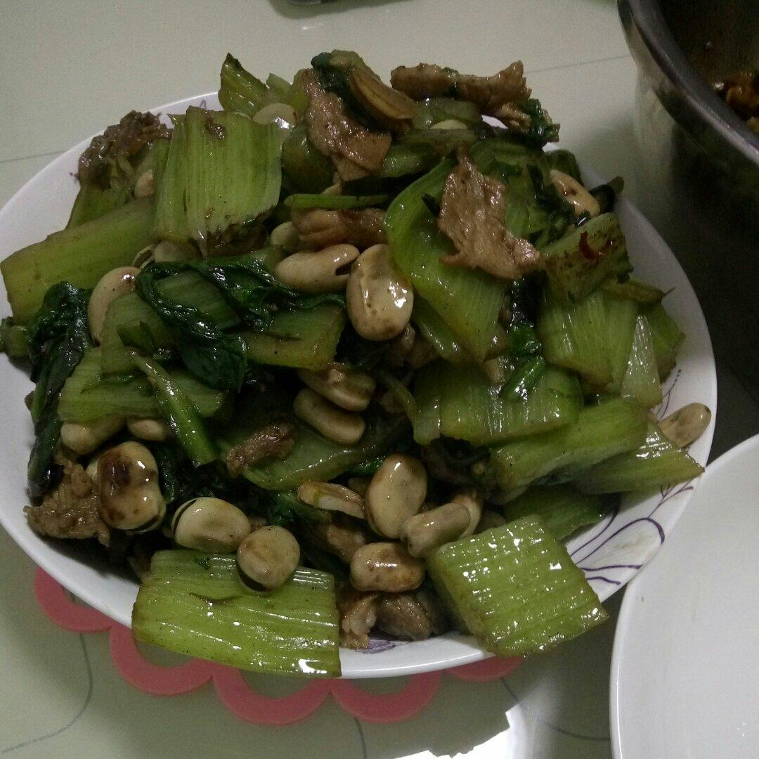 牛皮菜炒胡豆（嫩蚕豆）